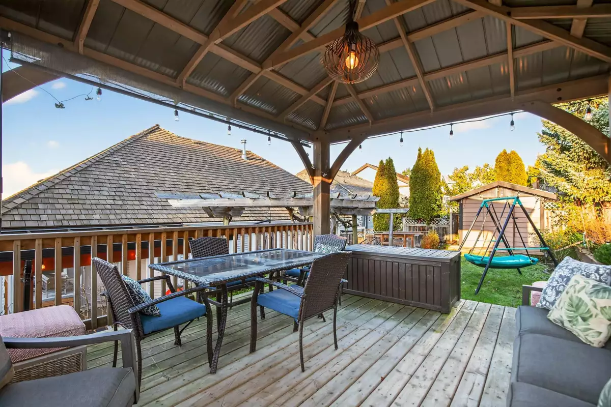 Mudroom Photo of 21628 47a Avenue, Langley, BC