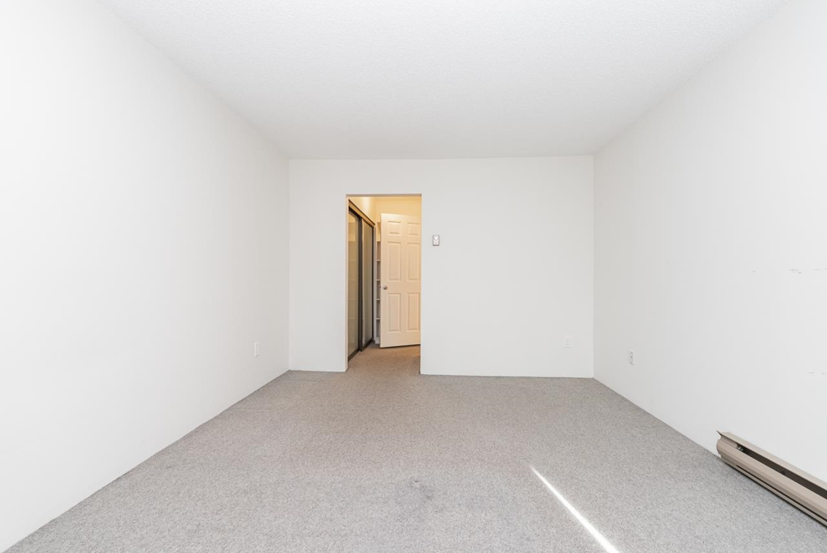 Outdoor Patio Photo of 216 9847 Manchester Drive, Burnaby, BC