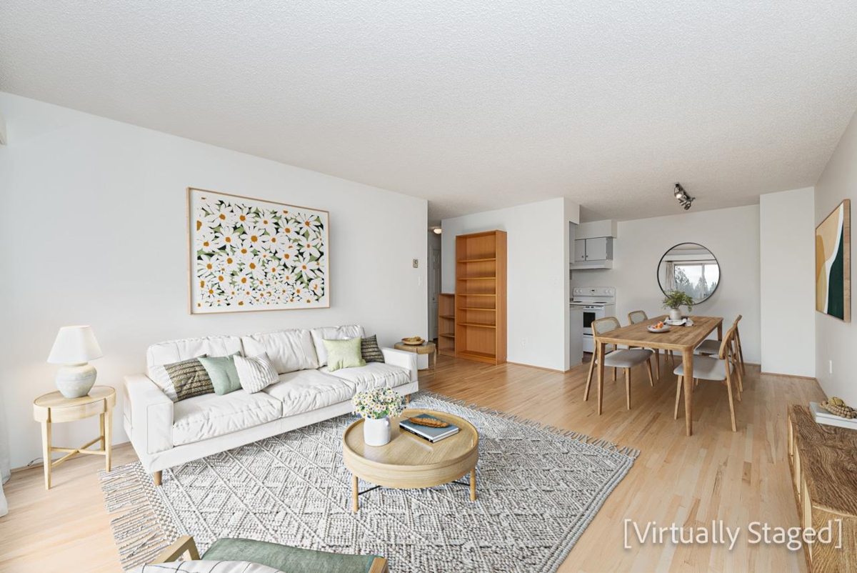 Powder Room Photo of 216 9847 Manchester Drive, Burnaby, BC