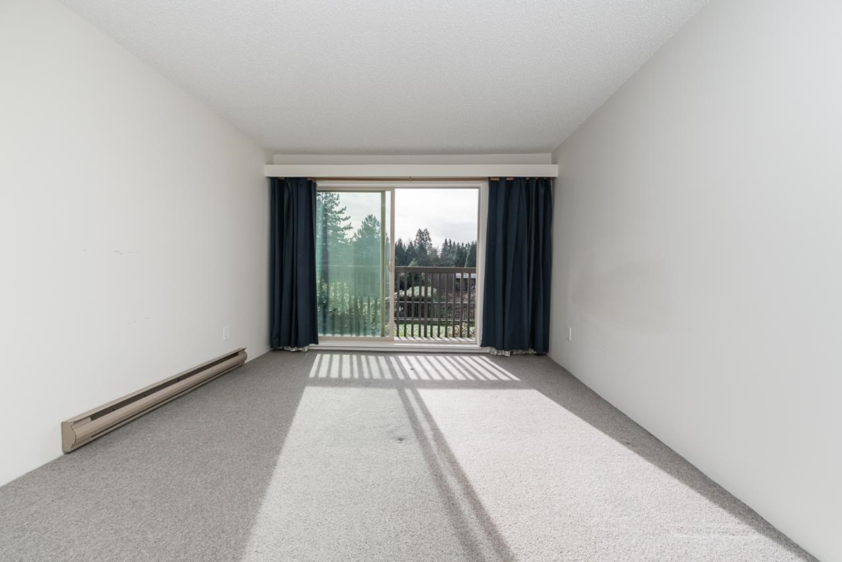 Staircase Photo of 216 9847 Manchester Drive, Burnaby, BC