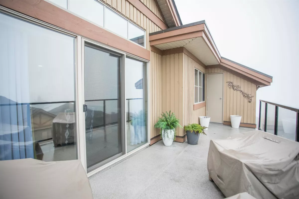 Front Yard Photo of 9 35931 Empress Drive, Abbotsford, BC