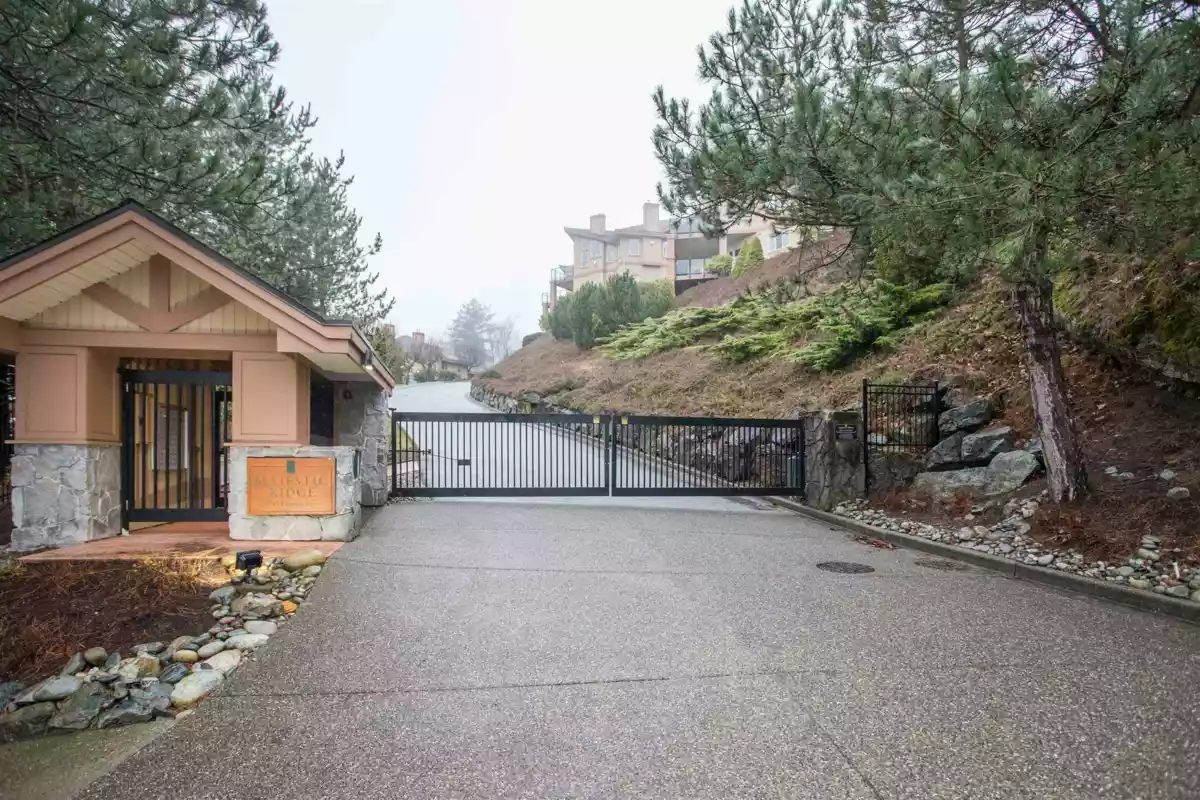 Hot Tub / Spa Photo of 9 35931 Empress Drive, Abbotsford, BC