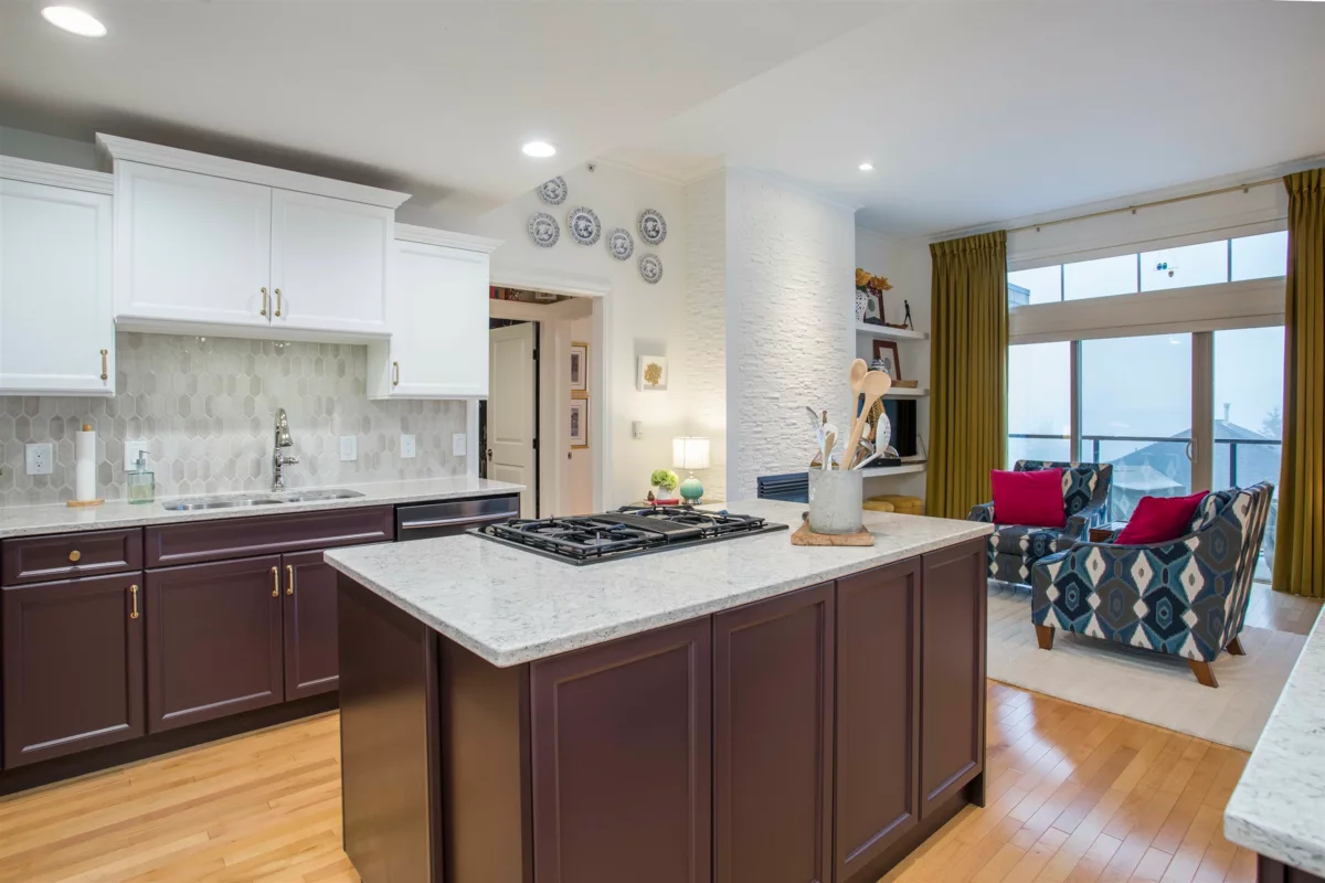 Kitchen Photo of 9 35931 Empress Drive, Abbotsford, BC
