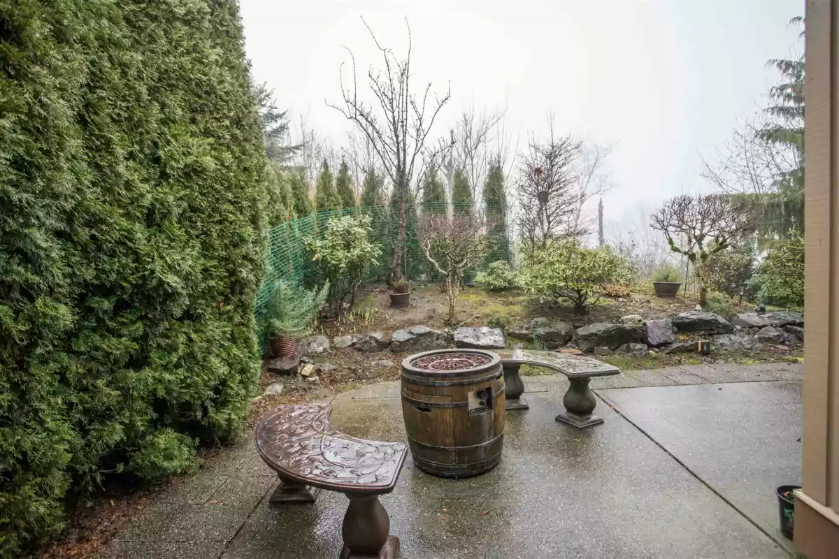 Neighborhood Park Photo Near 9 35931 Empress Drive, Abbotsford, BC