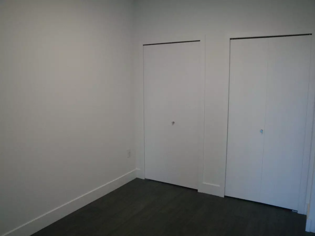 Breakfast Nook Photo of 316 2435 Kingsway, Vancouver, BC