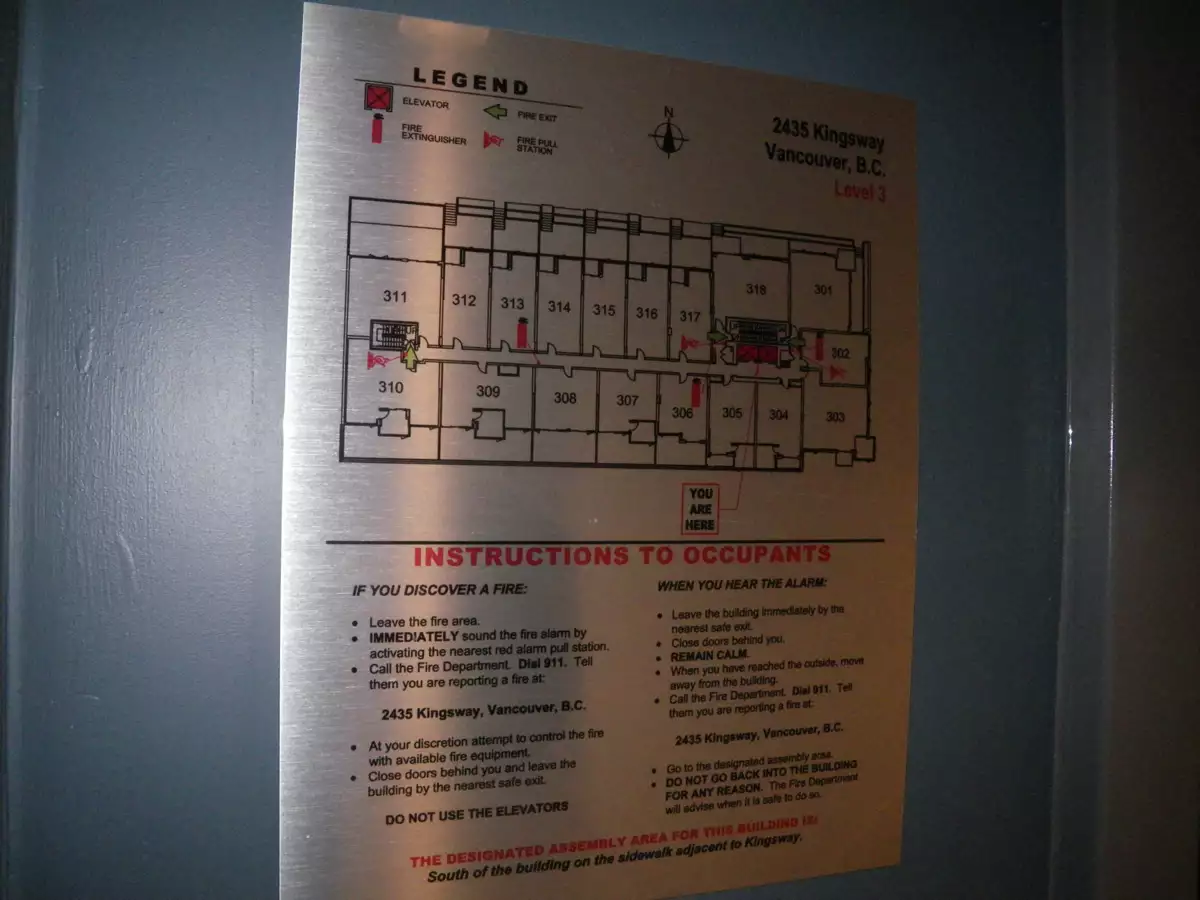 Entry Foyer Photo of 316 2435 Kingsway, Vancouver, BC