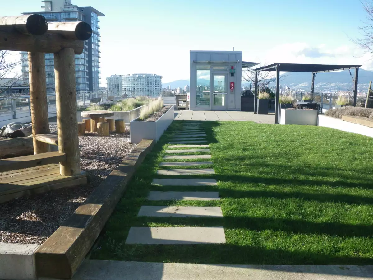 Loft / Bonus Room Photo of 316 2435 Kingsway, Vancouver, BC