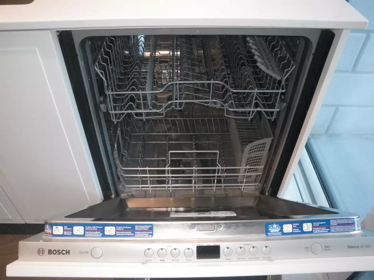 Pantry Photo of 316 2435 Kingsway, Vancouver, BC