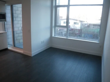 316 2435 Kingsway, Vancouver, BC
