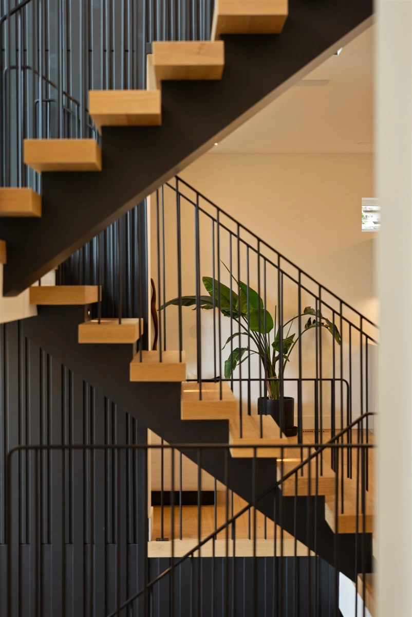 Fitness Center Photo Near 4528 Skyline Drive, North Vancouver, BC