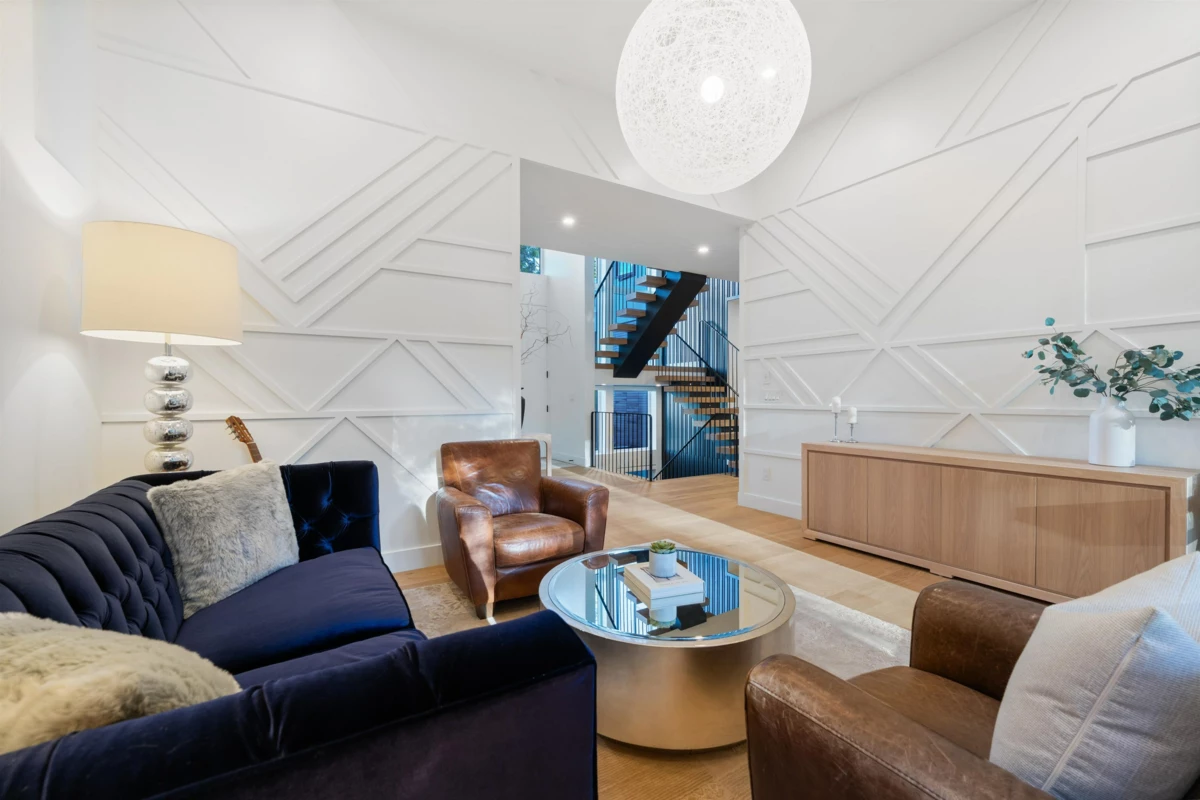 Kitchen Photo of 4528 Skyline Drive, North Vancouver, BC