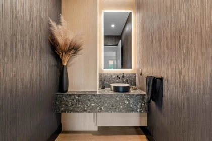 Guest Bathroom Photo of 4528 Skyline Drive, North Vancouver, BC