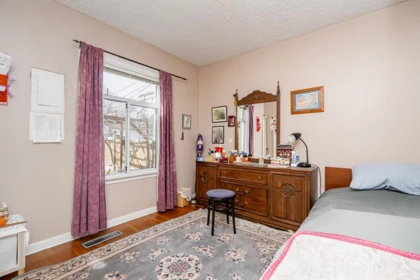 Bedroom 2 Photo of 1296 E 27th Avenue, Vancouver, BC