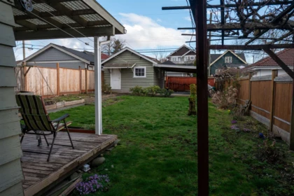 Laundry Room Photo of 1296 E 27th Avenue, Vancouver, BC
