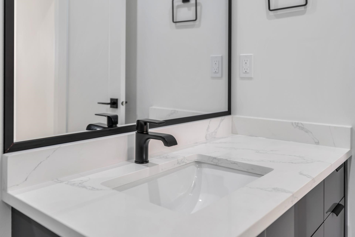 Garden / Landscaping Photo of 1680A Mckenzie Road, Abbotsford, BC