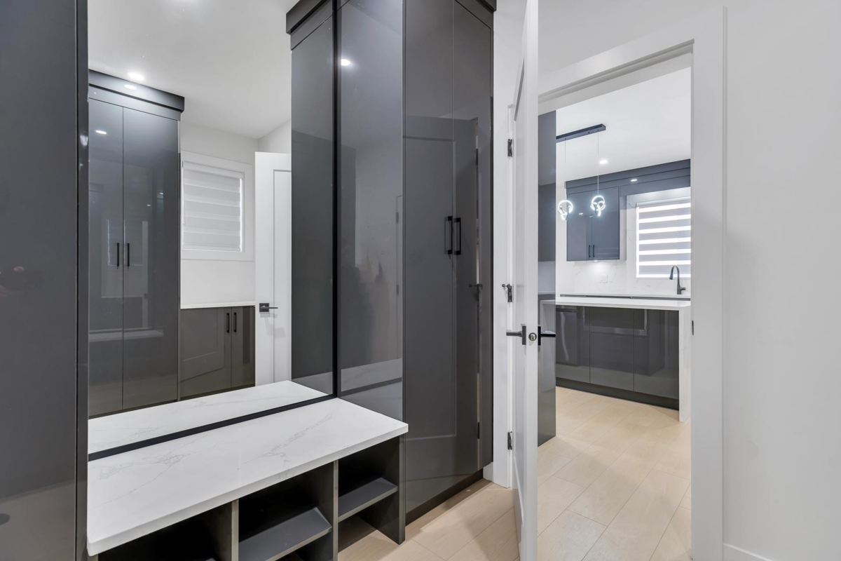 Guest Bathroom Photo of 1680A Mckenzie Road, Abbotsford, BC