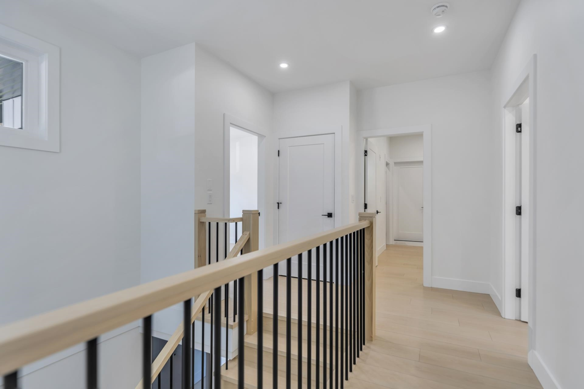 Mudroom Photo of 1680A Mckenzie Road, Abbotsford, BC