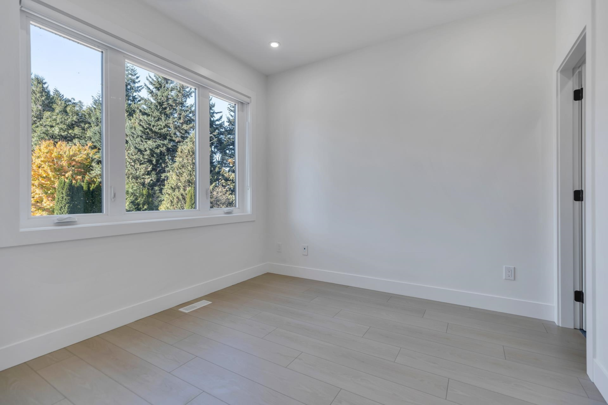 Outdoor Deck Photo of 1680A Mckenzie Road, Abbotsford, BC