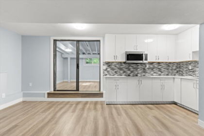 Laundry Room Photo of 7976 Tanager Street, Mission, BC