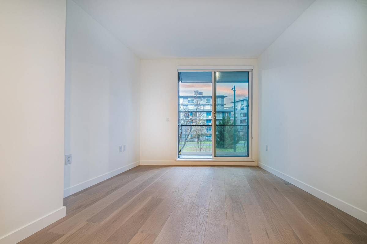 Kitchen Island Photo of 312 5212 Cambie Street, Vancouver, BC