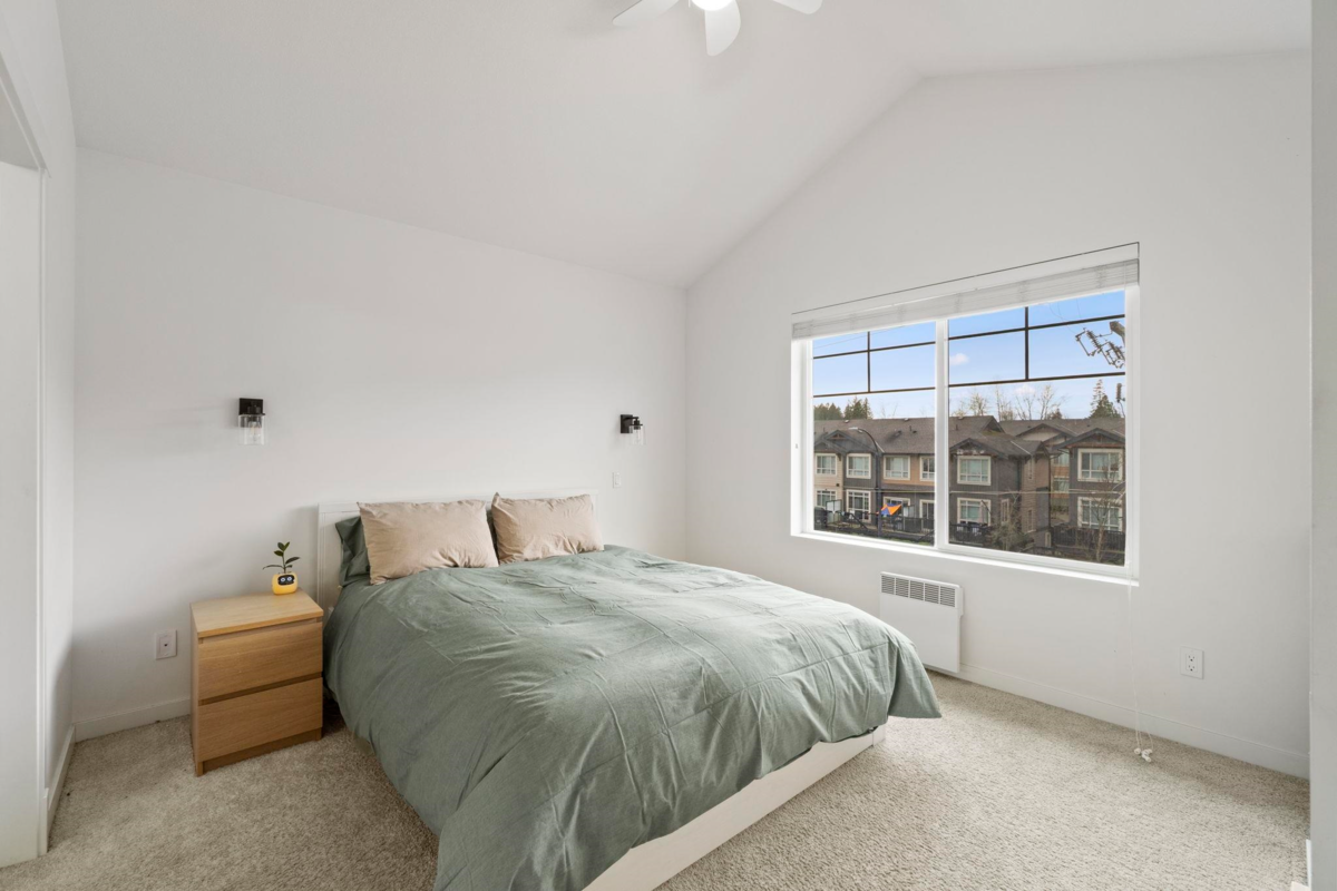 Bedroom 2 Photo of 53 11272 240 Street, Maple Ridge, BC