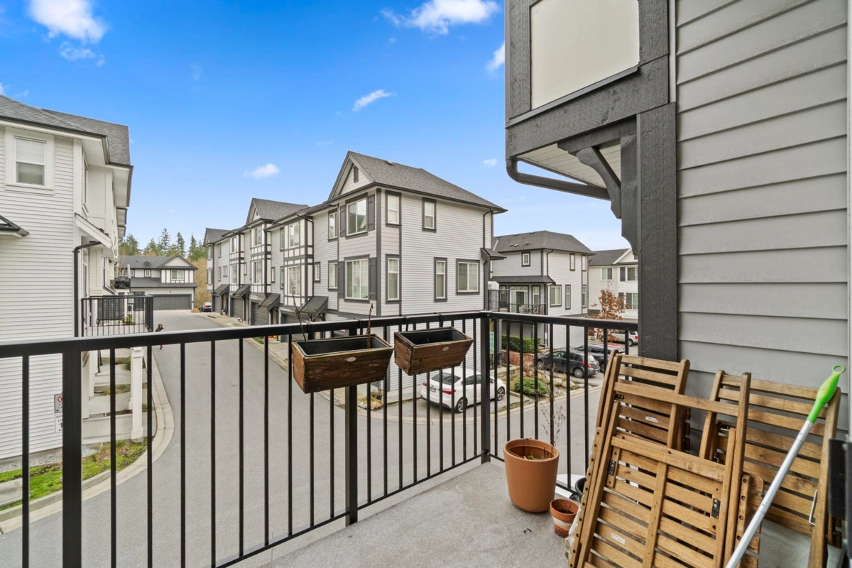 Laundry Room Photo of 53 11272 240 Street, Maple Ridge, BC