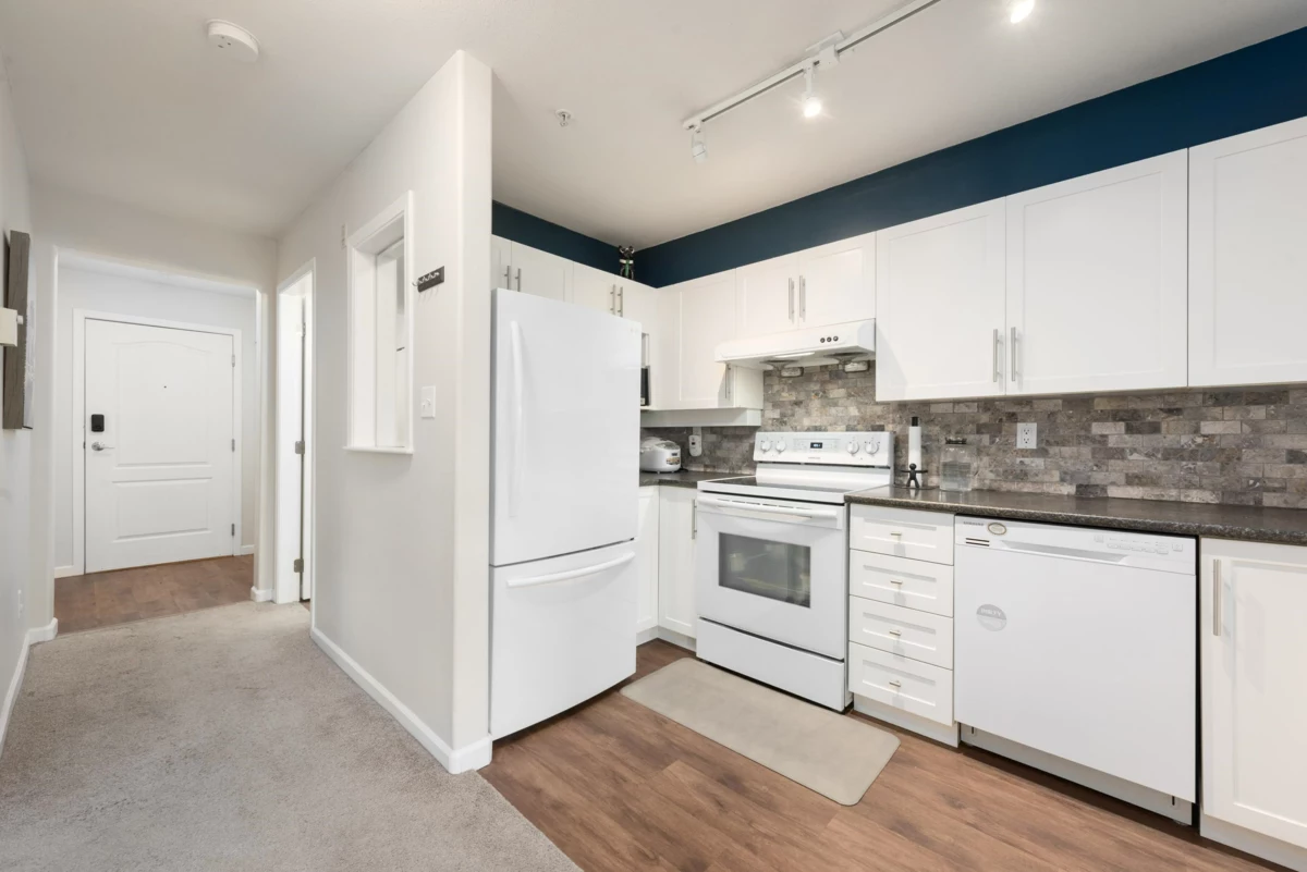 Primary Bathroom Photo of 304 8880 Jones Road, Richmond, BC