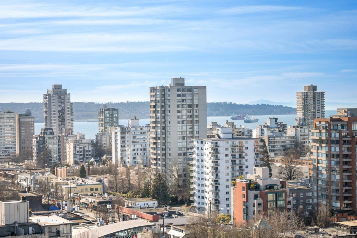 Kitchen Photo of 1901 1710 Bayshore Drive, Vancouver, BC