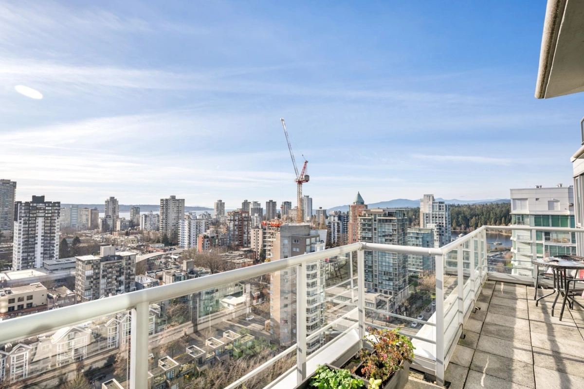 Powder Room Photo of 1901 1710 Bayshore Drive, Vancouver, BC