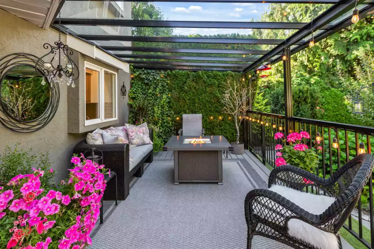 Hot Tub / Spa Photo of 4723 223 Street, Langley, BC