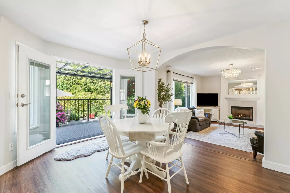 Powder Room Photo of 4723 223 Street, Langley, BC