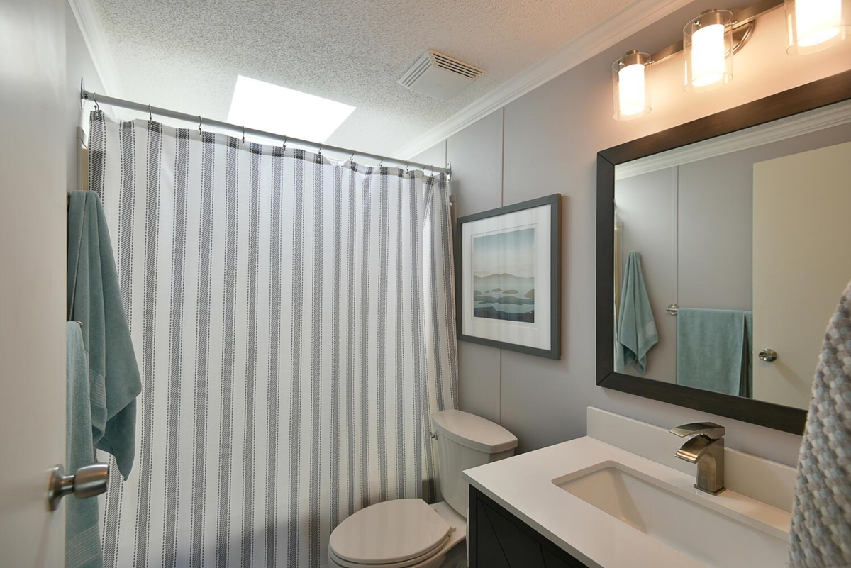 Mudroom Photo of 5987 Harbour Way, Sechelt, BC