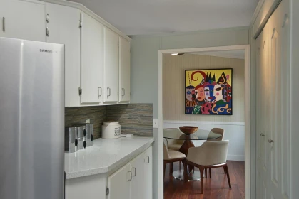 Primary Bedroom Photo of 5987 Harbour Way, Sechelt, BC