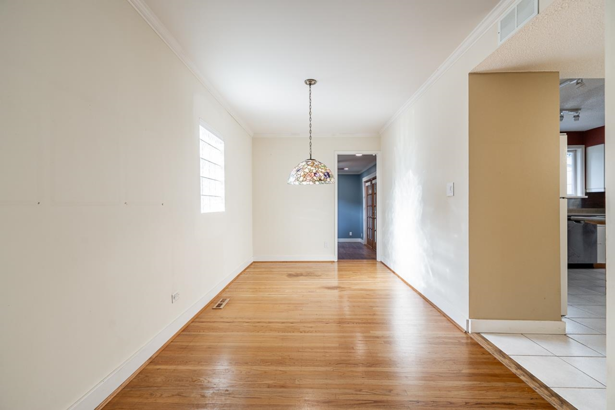 Primary Bedroom Photo of 3084 Paisley Road, North Vancouver, BC