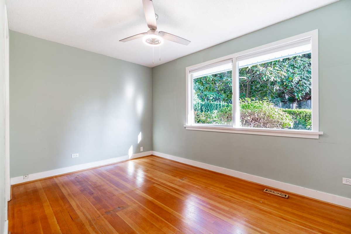 Staircase Photo of 3084 Paisley Road, North Vancouver, BC