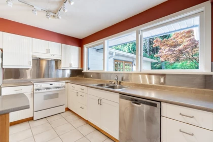 Powder Room Photo of 3084 Paisley Road, North Vancouver, BC