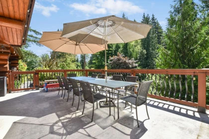 Garden / Landscaping Photo of 9921 Watt Street, Mission, BC
