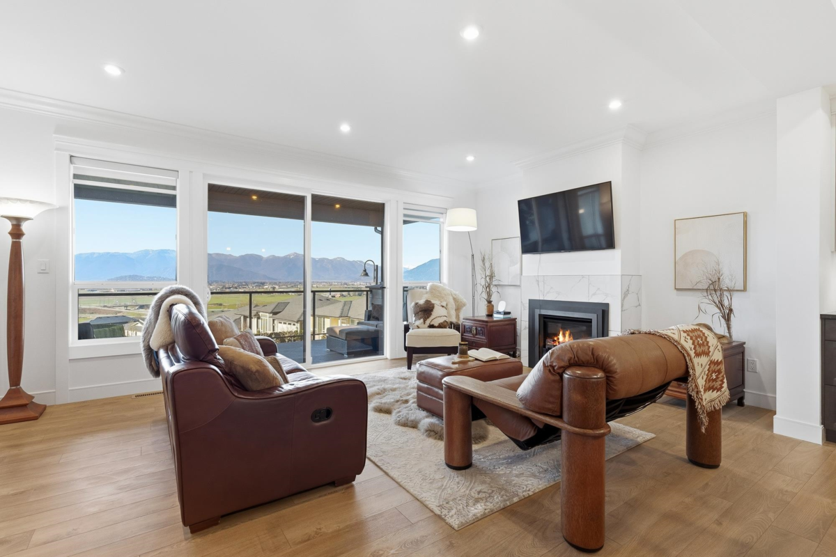 Bedroom 3 Photo of 50 50778 Ledgestone Place, Chilliwack, BC