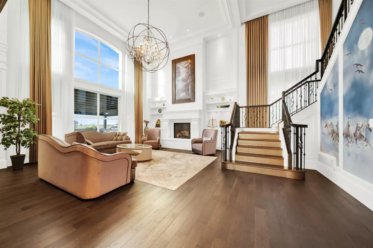 Basement Recreation Room Photo of 15957 39a Avenue, Surrey, BC