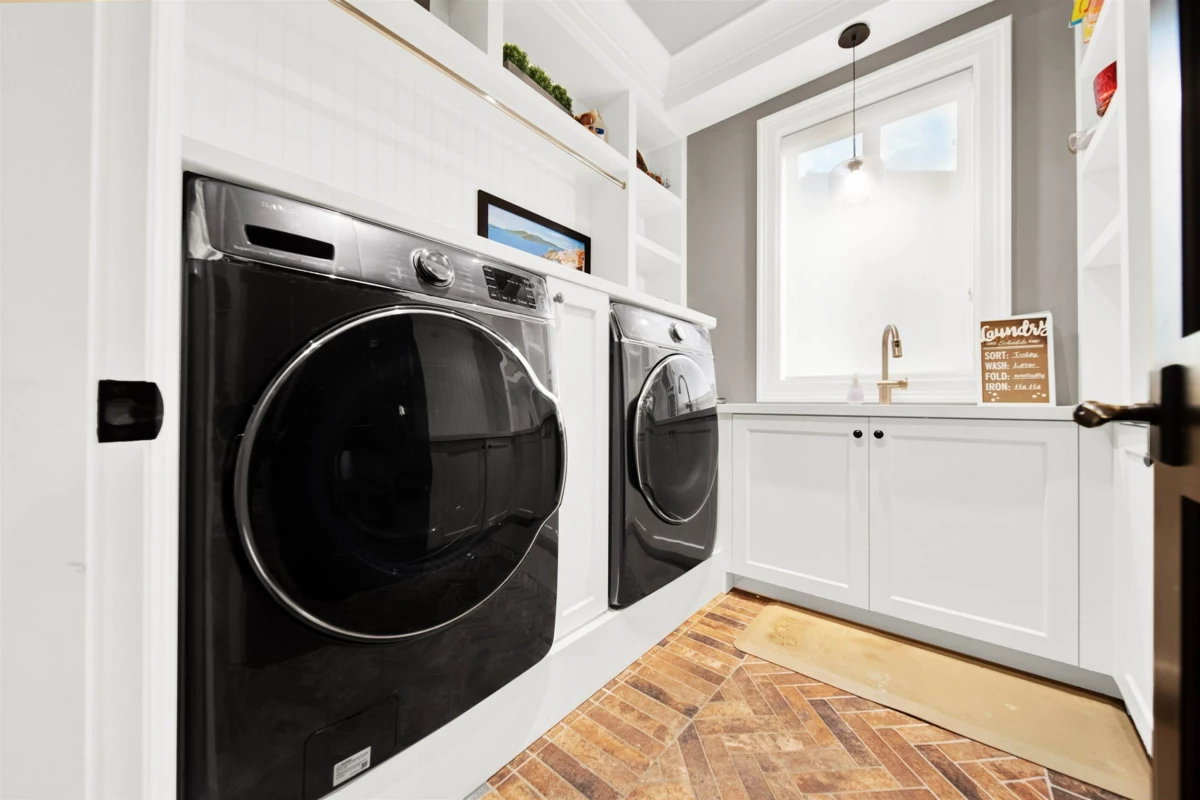 Bedroom 3 Photo of 15957 39a Avenue, Surrey, BC