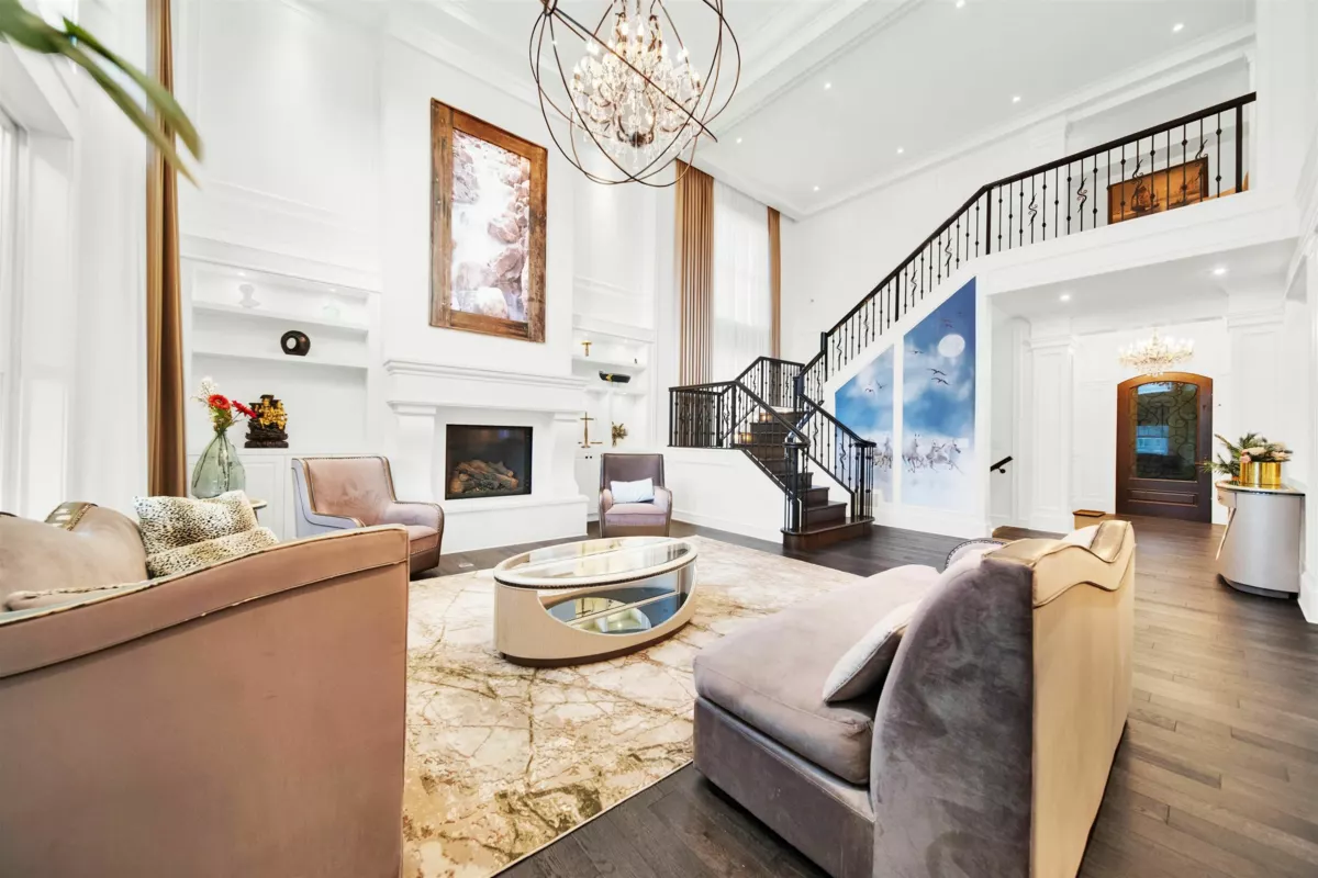 Laundry Room Photo of 15957 39a Avenue, Surrey, BC