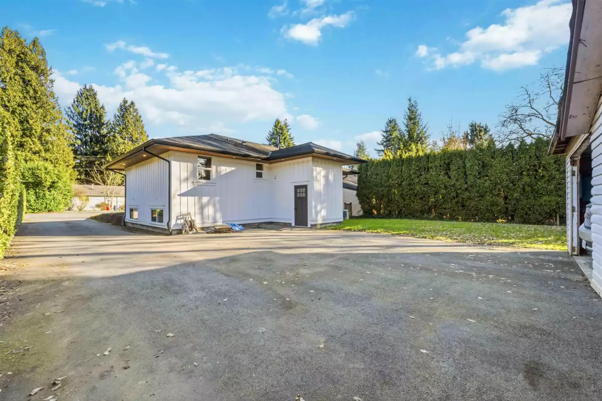 Community Amenities Photo (Clubhouse) of 11953 221 Street, Maple Ridge, BC