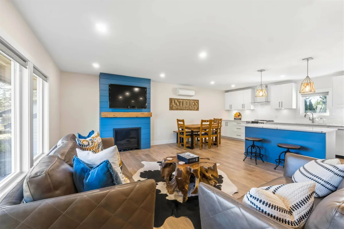 Dining Area Photo of 11953 221 Street, Maple Ridge, BC