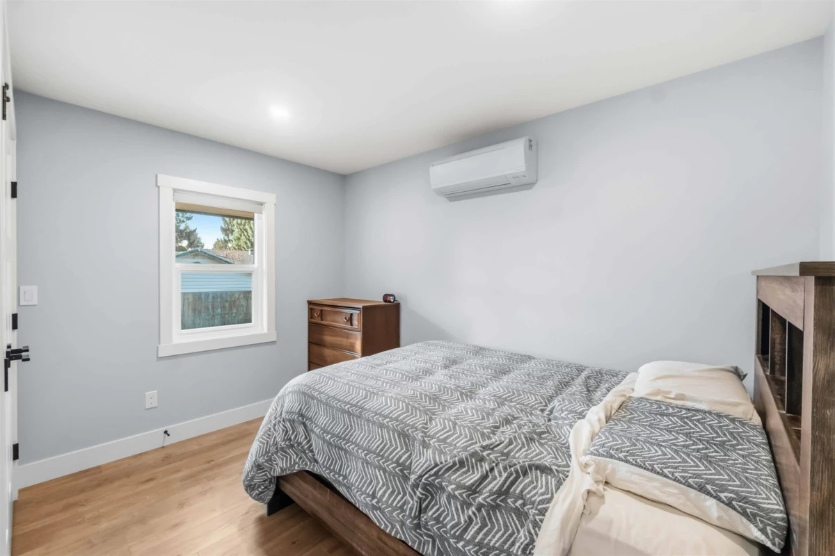 Entry Foyer Photo of 11953 221 Street, Maple Ridge, BC