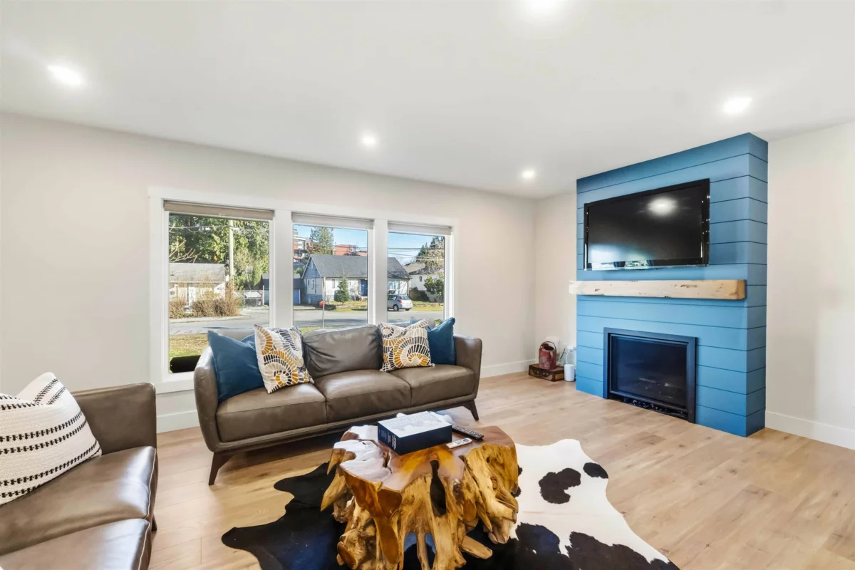 Family Room Photo of 11953 221 Street, Maple Ridge, BC