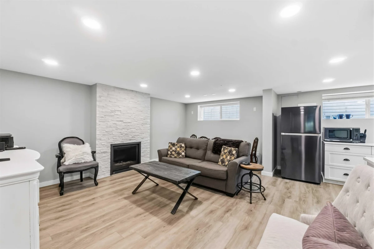 Garage Interior Photo of 11953 221 Street, Maple Ridge, BC