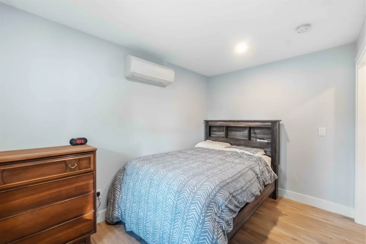 Hallway Photo of 11953 221 Street, Maple Ridge, BC