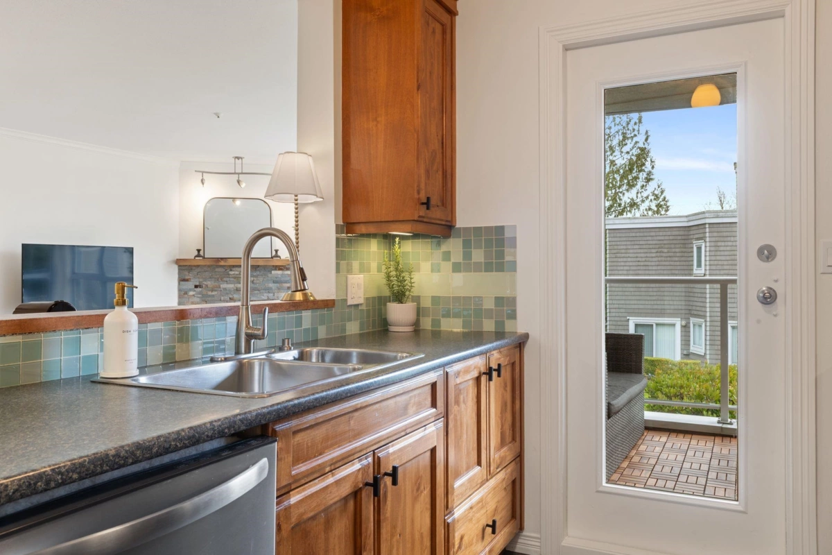 Bedroom 3 Photo of 212 8450 Jellicoe Street, Vancouver, BC