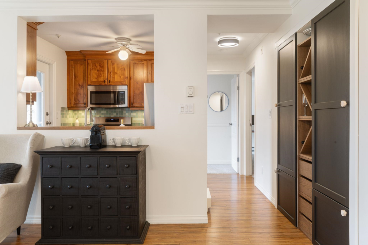 Powder Room Photo of 212 8450 Jellicoe Street, Vancouver, BC