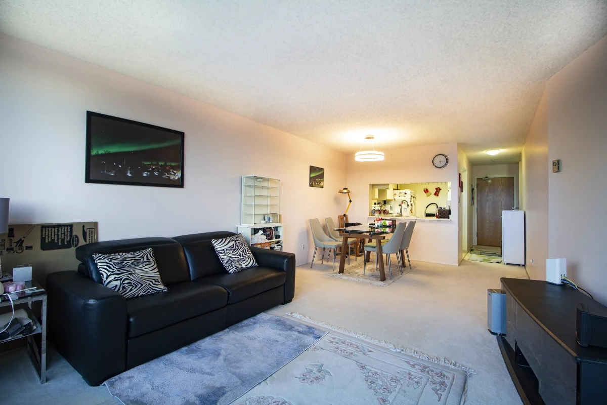 Dining Area Photo of 705 6055 Nelson Avenue, Burnaby, BC